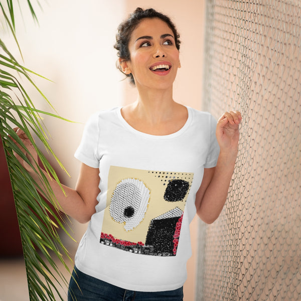 Organic T-shirt with original artwork by Naama Zahavi-Ely